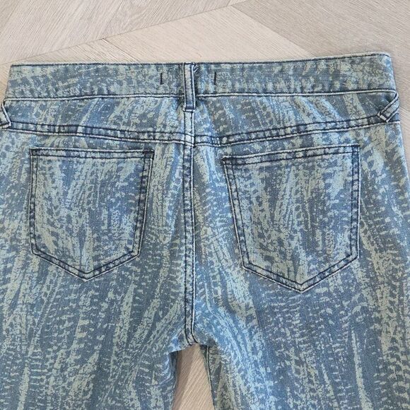 FREE PEOPLE 27 Ankle Zip Feathers Print Skinny Jean Size 29 - Picture 9 of 9